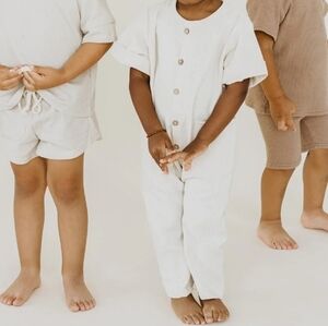 SEVIIN Childrens Apparel Neutral Minimalist Jumper Size 3